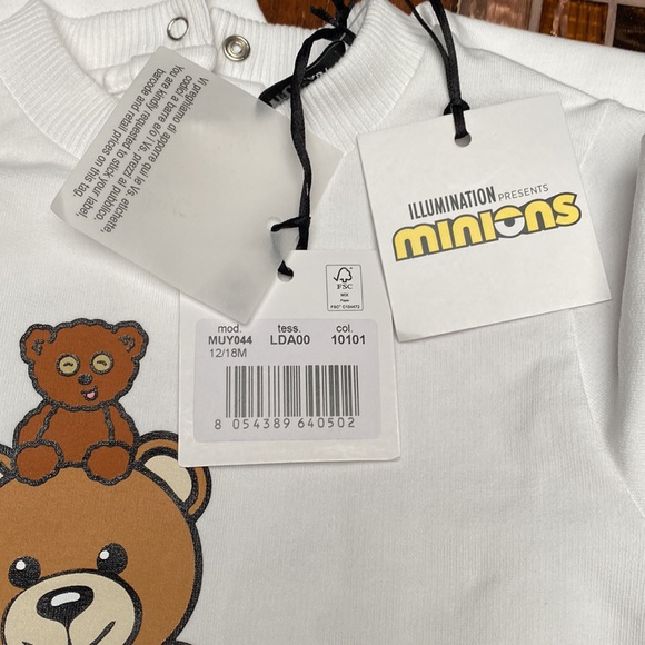 Moschino Minions Prints Baby Romper - Picture 14 of 14